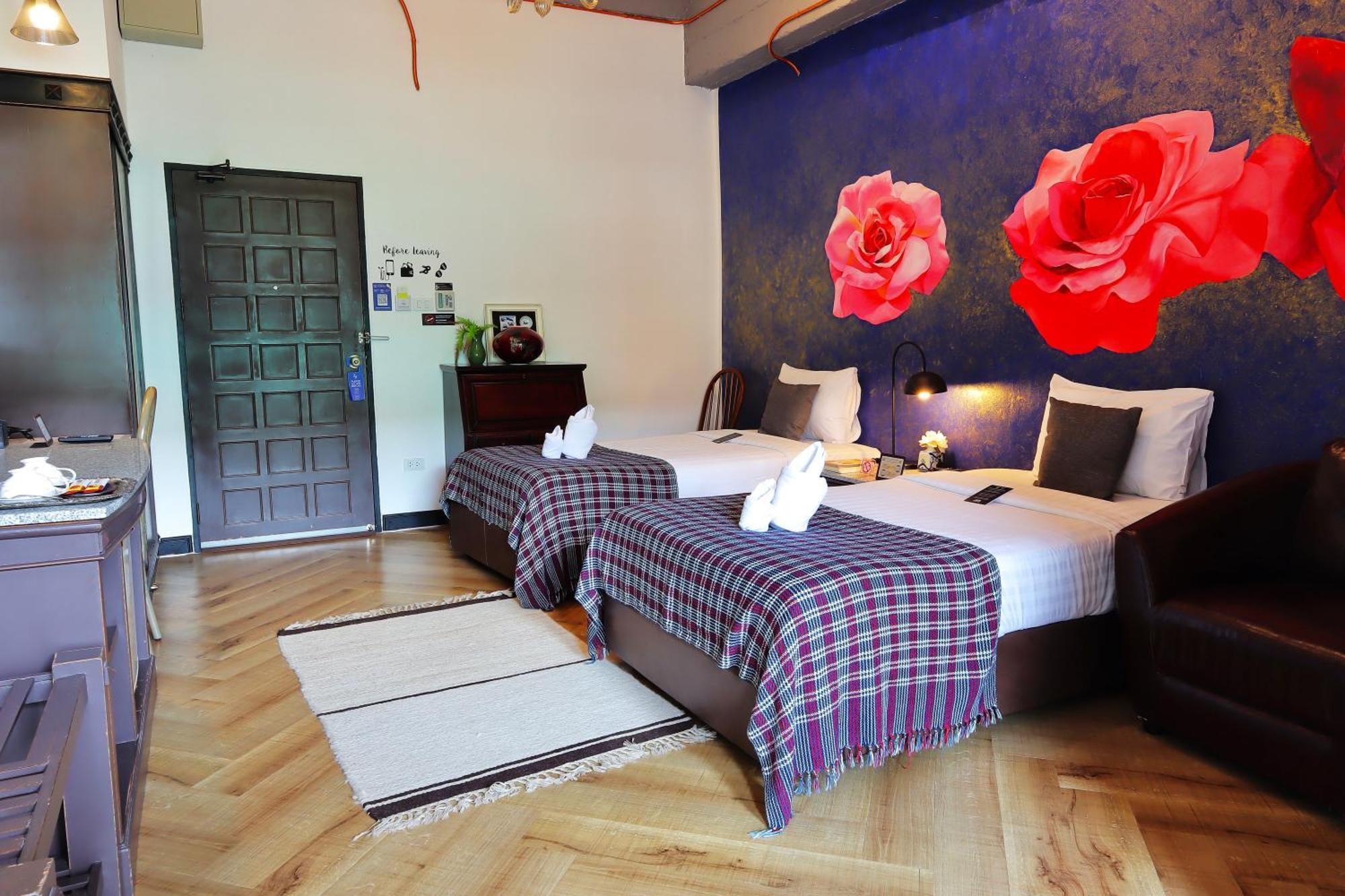 Yuu Hotel Ubon Ratchathani Exterior photo
